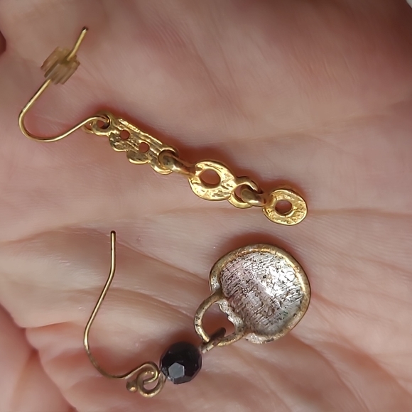 🍂🎃Set of Vintage Mismatched Halloween earrings- for Crafting, Costumes, Repair - Picture 7 of 13